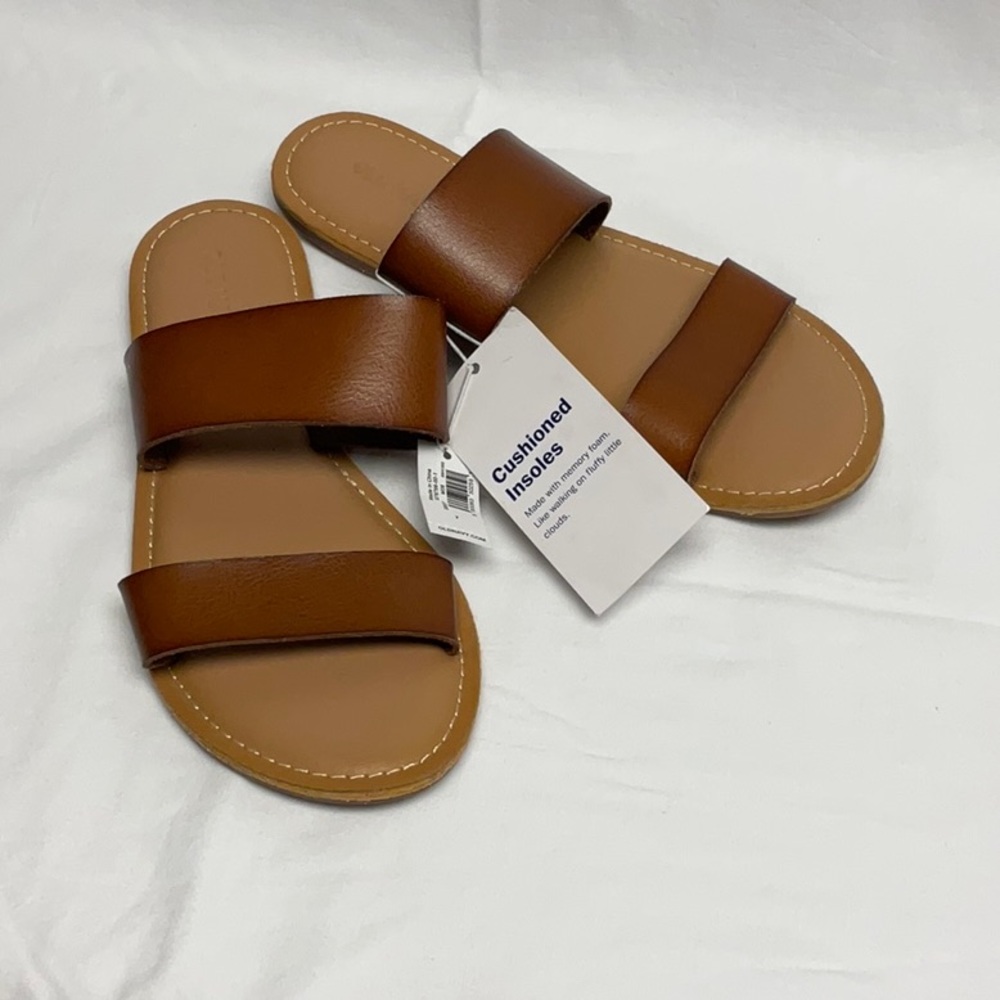 Brand new Old Navy women’s sandals
